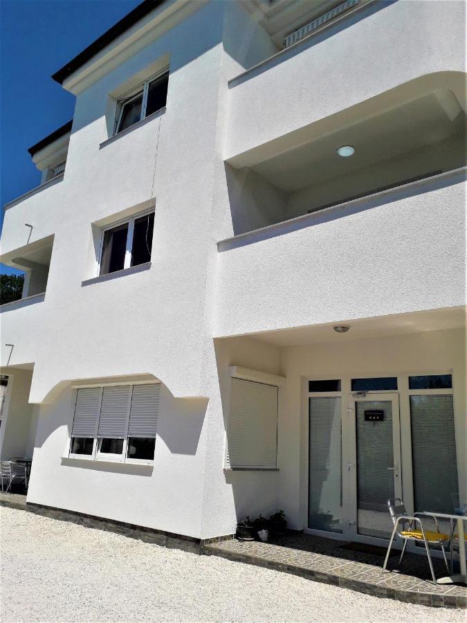 A.B.Kvarner Lägenhet Rijeka Exteriör bild