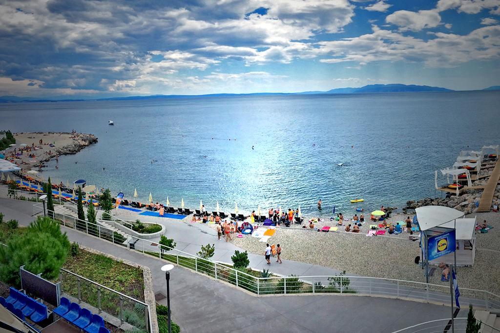 A.B.Kvarner Lägenhet Rijeka Exteriör bild