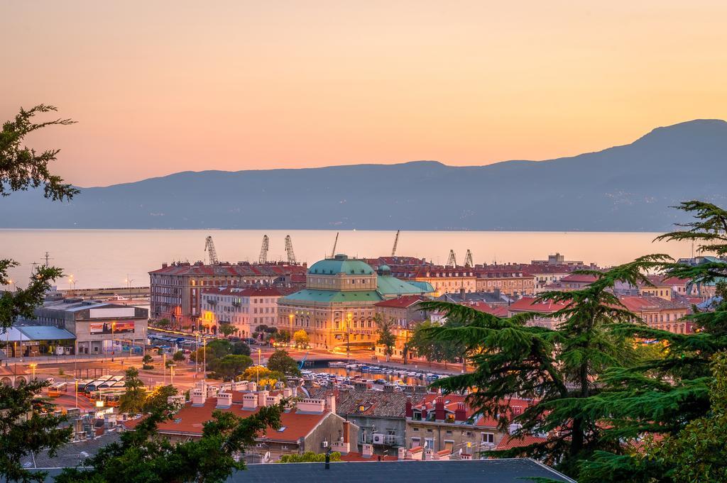 A.B.Kvarner Lägenhet Rijeka Exteriör bild